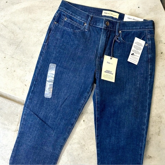NWT GAP ‘Super Slimming Mid-Rise True Skinny Jeans’ in Dark Wash Blue Size 28R - Picture 7 of 16